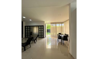 SE ARRIENDA CASA CAMPESTRE CONJUNTO RESIDENCIAL GUAYACANES ANDALUCIA