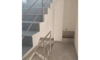 VENDO CASA CON LOCAL CALLE 12 CENTRO IPIALES