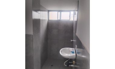 VENDO CASA CON LOCAL CALLE 12 CENTRO IPIALES