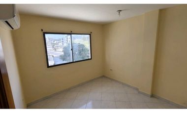 Casa con excelente ubicación en Rodadero Sur Santa Marta 005