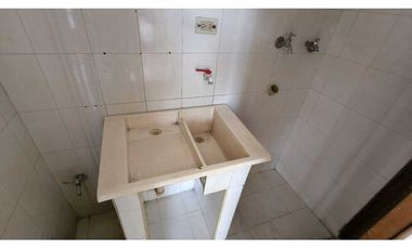 Casa con excelente ubicación en Rodadero Sur Santa Marta 005