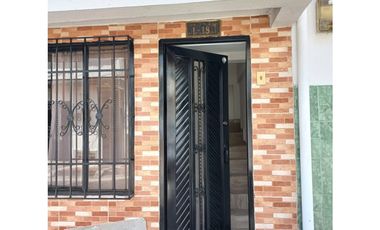 Alquilo Apartamento en segundo piso en Alfonso López - Pereira