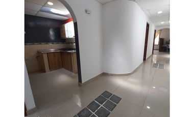 Alquilo Apartamento en segundo piso en Alfonso López - Pereira
