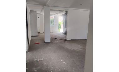 VENDO CASA CON DOBLE APARTAMENTO IMPERIO REAL