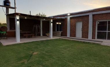 CASA QUINTA CON PILETA, ALBARDÓN, SAN JUAN.