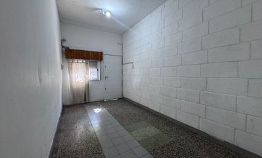 ALQUILER DPTO. 2 AMB AMPLIO LA TABLADA PATIO
