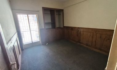 Departamento de 3 habitaciones en ciudad