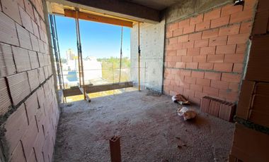 VENTA DEPARTAMENTO 1 DOR.  TORRE LUX CIPOLLETTI