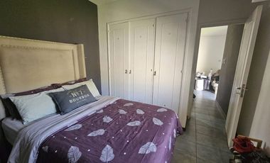 CASA 5 AMBIENTES SANTOS LUGARES JARDIN PERMUTA