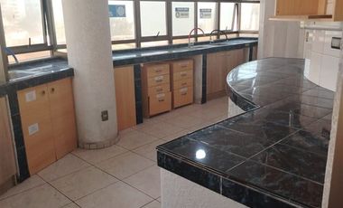 Oficina en Arriendo en Esmeralda/Aconcagua