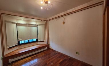 Venta Casa tipo duplex 5 amb en Quilmes.