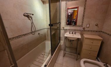 Venta Casa tipo duplex 5 amb en Quilmes.