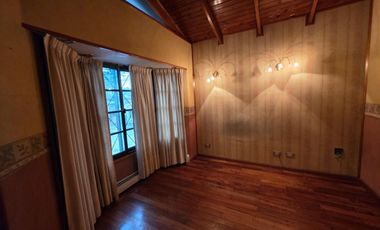 Venta Casa tipo duplex 5 amb en Quilmes.