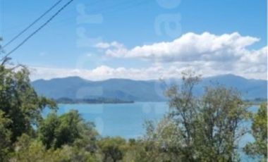 Sitio en Venta en Lago Colbún con Tremenda Vista al Lago