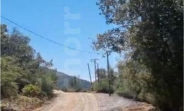 Sitio en Venta en Lago Colbún con Tremenda Vista al Lago