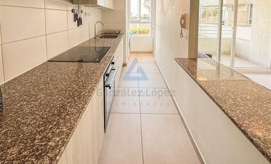 Departamento en Arriendo en Av. Pescadores 5281