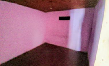 CASA VENTA LA REJA A REFACCIONAR (2 CASAS)