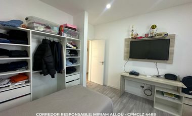 Casa 4 ambientes 190 m² en venta con cochera en Guernica
