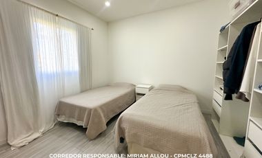 Casa 4 ambientes 190 m² en venta con cochera en Guernica