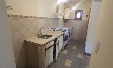 Alquiler Anual casa de dos habitaciones, Villa Cura Brochero