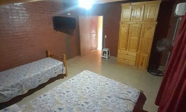 Alquiler Anual casa de dos habitaciones con piscina privada, Villa Cura Brochero