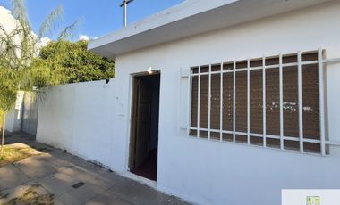 Alquiler Anual de Monoambiente con amplio patio privado, Villa Cura Brochero