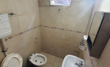 Alquiler Anual de Monoambiente con amplio patio privado, Villa Cura Brochero