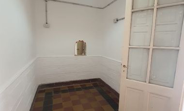 Alquiler anual de Local + casa sobre Av. Cura Gaucho en Villa Cura Brochero