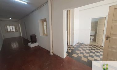 Alquiler anual de Local + casa sobre Av. Cura Gaucho en Villa Cura Brochero