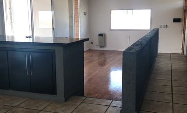 CASA EN ALQUILER CINCO LOMAS 3 DORM PILETA QUINCHO