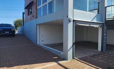 CASA EN ALQUILER CINCO LOMAS 3 DORM PILETA QUINCHO