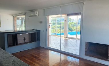CASA EN ALQUILER CINCO LOMAS 3 DORM PILETA QUINCHO