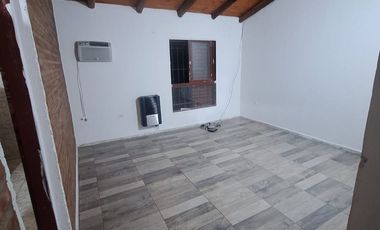 CASA EN ALQUILER