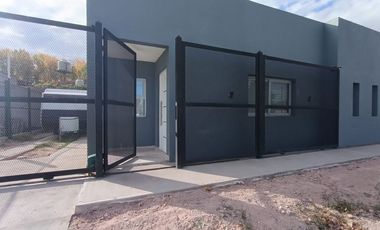 Alquiler | Casa a estrenar – Plottier