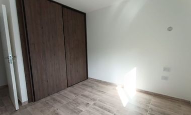 Alquiler | Casa a estrenar – Plottier
