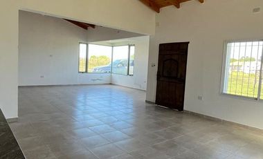 CASA A ESTRENAR EN VENTA