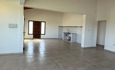 CASA A ESTRENAR EN VENTA