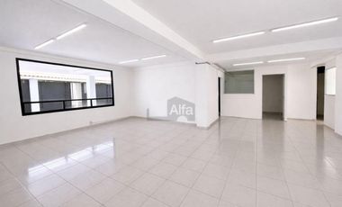 Edificio Comercial en Venta en Tlanepantla, Zona Satelite, Mundo E
