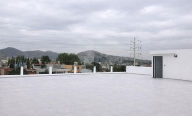 Edificio Comercial en Venta en Tlanepantla, Zona Satelite, Mundo E