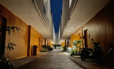 2 Bedroom Townhouse for sale at PREMIER TOWNHOUSE UMALAS