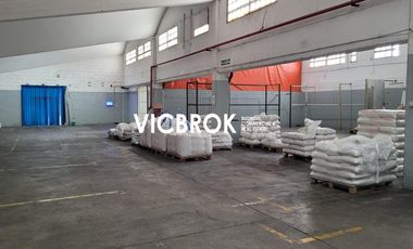 Inmueble Logístico e Industrial con T2 en Munro