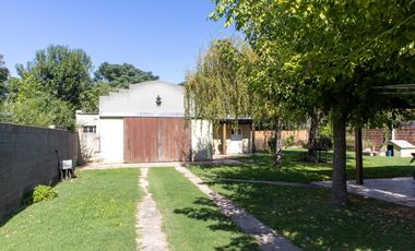 Casa en venta en Villa Loguercio