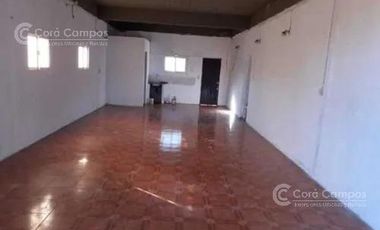 Se vende en Virasoro Corrientes. Esquina Con locales comerciales y 4 terrenos. En Esquina.