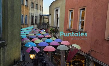 Local Comercial en Plaza Canning de 75 m2 en Primer Piso alquiler o venta