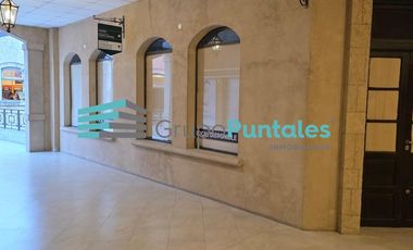 Local Comercial en Plaza Canning de 75 m2 en Primer Piso alquiler o venta