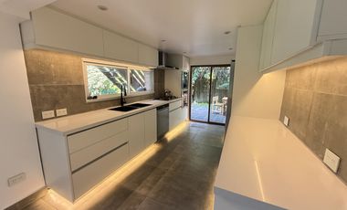 Casa en el barrio Los Naranjos - Ingeniero Maschwitz - Escobar