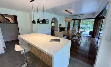 Casa en el barrio Los Naranjos - Ingeniero Maschwitz - Escobar