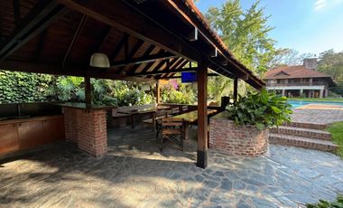 Casa en el barrio Los Naranjos - Ingeniero Maschwitz - Escobar