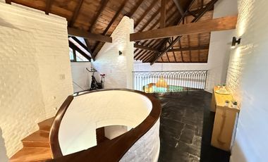 Casa en el barrio Los Naranjos - Ingeniero Maschwitz - Escobar