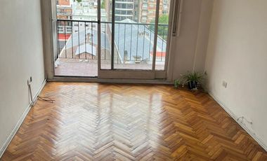 Departamento en alquiler sobre AV,MAIPU